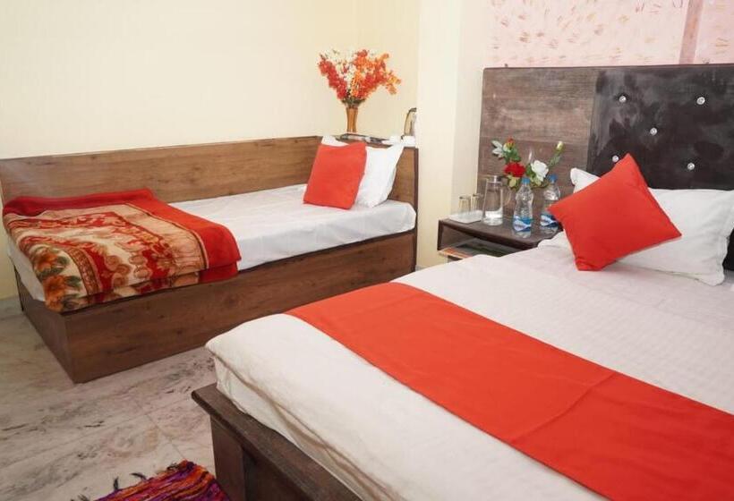 Трехместный Номер Deluxe, Eden Haveli