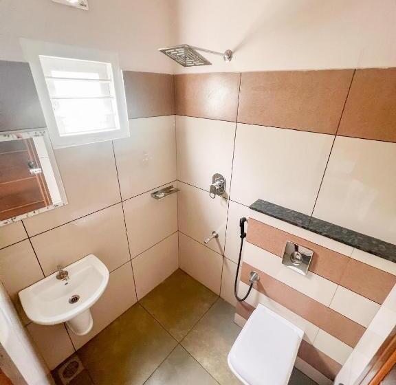 디럭스 룸, Luxe Hotel   Rooms & Villas Wayanad