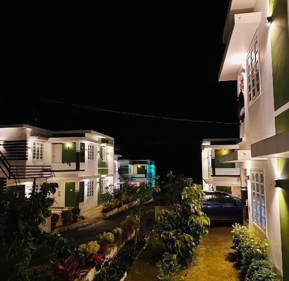 Дом 3 Спальни, Luxe Hotel   Rooms & Villas Wayanad