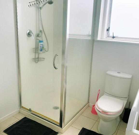 스탠다드 룸 킹사이즈 침대, A Private Large Master Room With En Suite