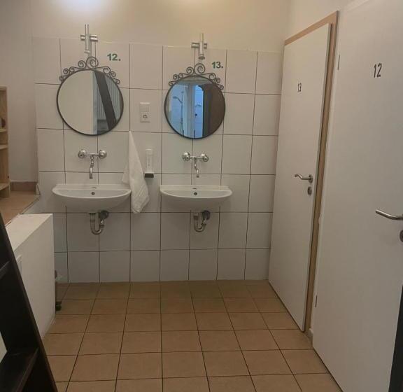 バス共有のスタンダードルーム, Gästezimmer An Der Stadtmauer