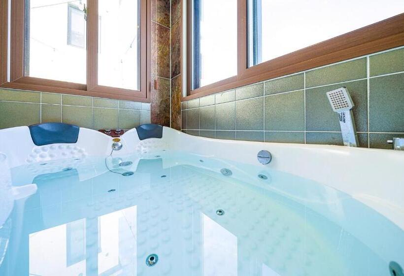豪华房间, Die Pause Pool Villa Pension