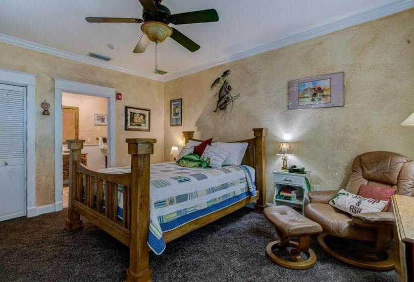 디럭스 스위트, Anchor Inn Nsb Bed And Breakfast