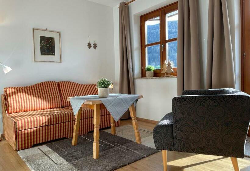 آپارتمان 1 خوابه با بالکن, Appartements Diana