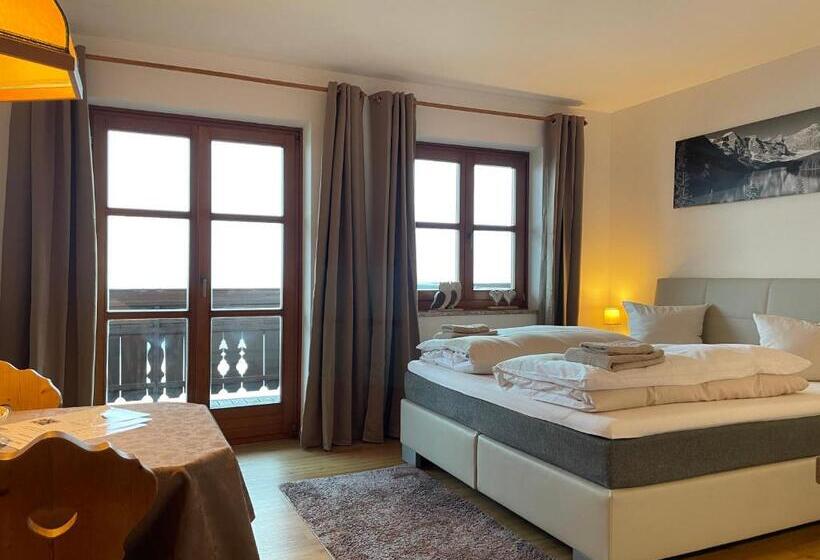 استودیوی استاندارد, Appartements Diana
