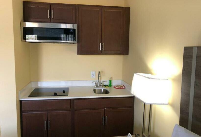 Студия Стандарт, Days Inn By Wyndham Cape Carteret