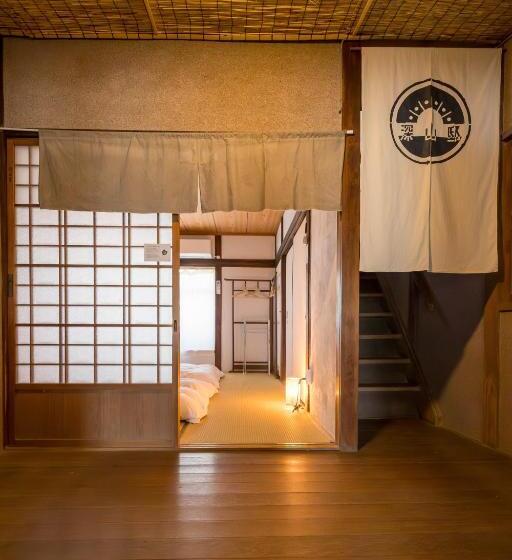 Четырехместный Номер Стандарт, 深山邸miyama Tei