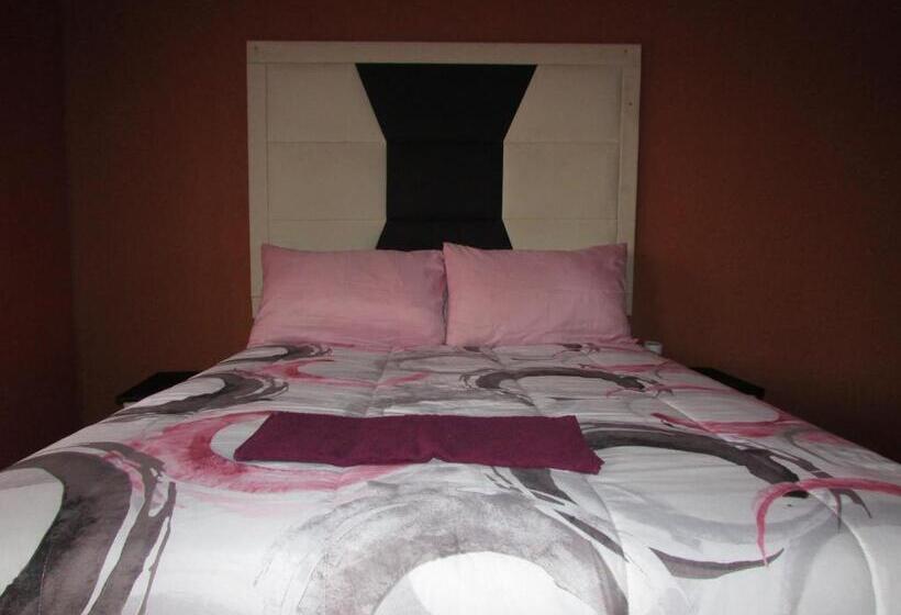 디럭스 룸, Cozy Queen Bed Apartment In Hammanskraal
