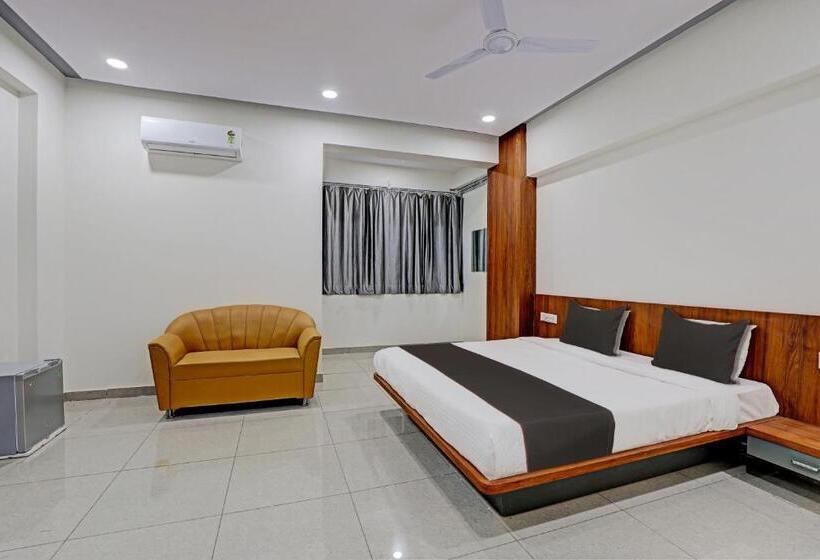 Трехместный Номер Классика, Collection O Kanha Inn