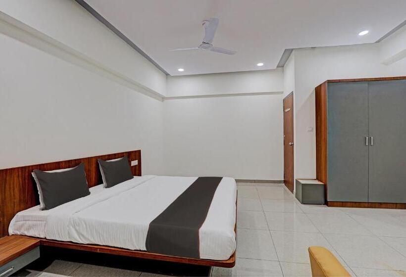 Трехместный Номер Классика, Collection O Kanha Inn