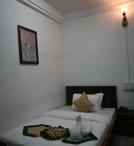 标准单人间, Green Gold Resort