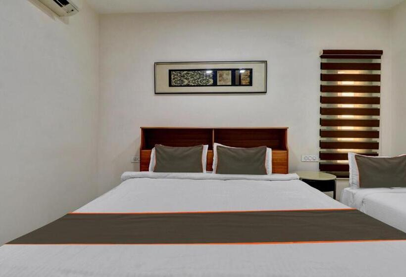 Номер Deluxe, Oyo Balaji Hill View Homestay
