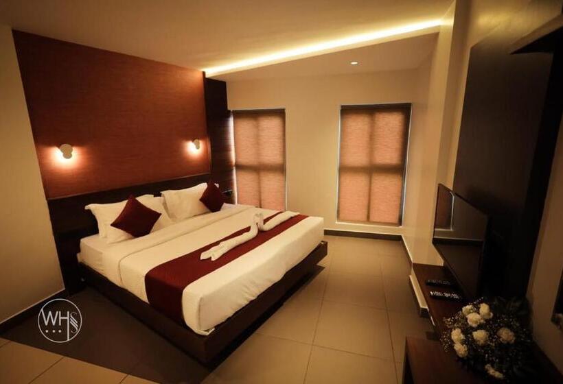 Номер Deluxe, Wayanad Hill Suite