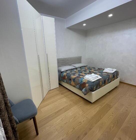Quarto Estandar, Casa Di Jo