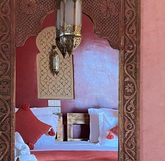 Трехместный Номер Стандарт с Балконом, Riad Belvedere