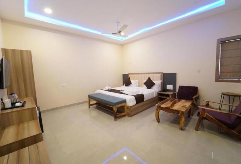 Номер Deluxe, Saffron Inn, Bhiwara