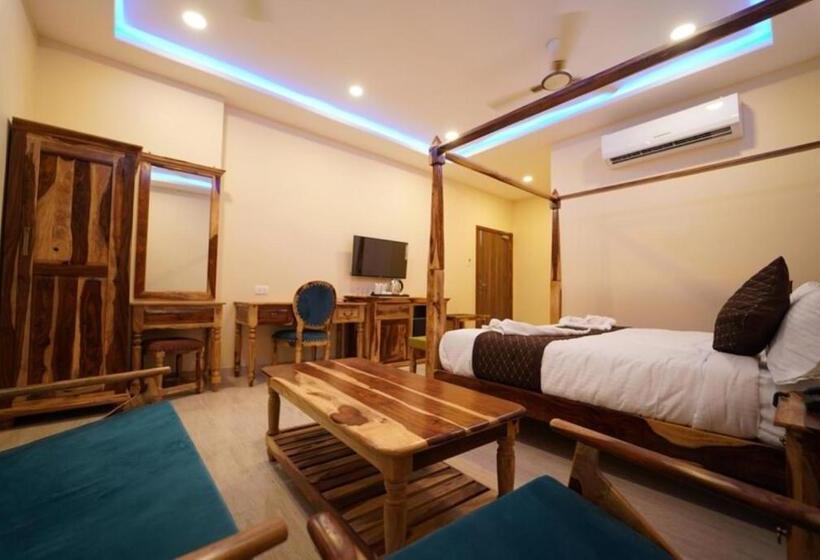 Номер Deluxe, Saffron Inn, Bhiwara