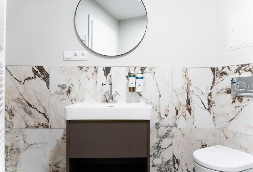 استودیو استاندارد با تراس, Numa I Terra Apartments