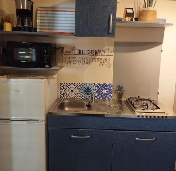 Семейное Бунгало, La Petite Maison C14   Hopla Bnb