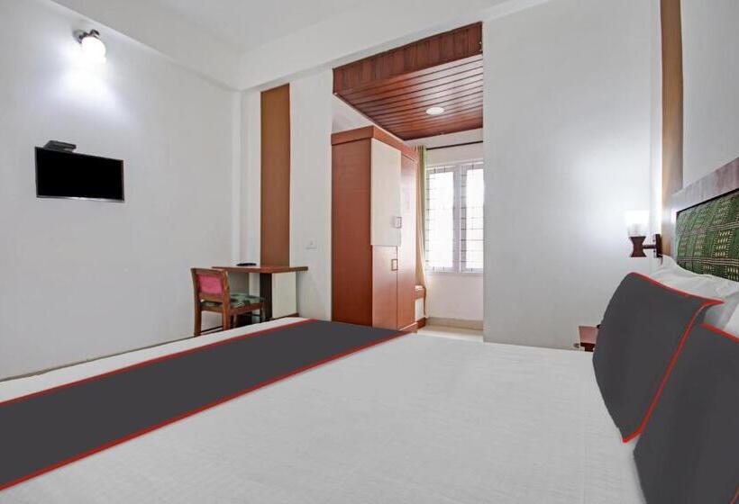 Номер Стандарт, Collection O 81198 Maqintosh Hotel Thekkady
