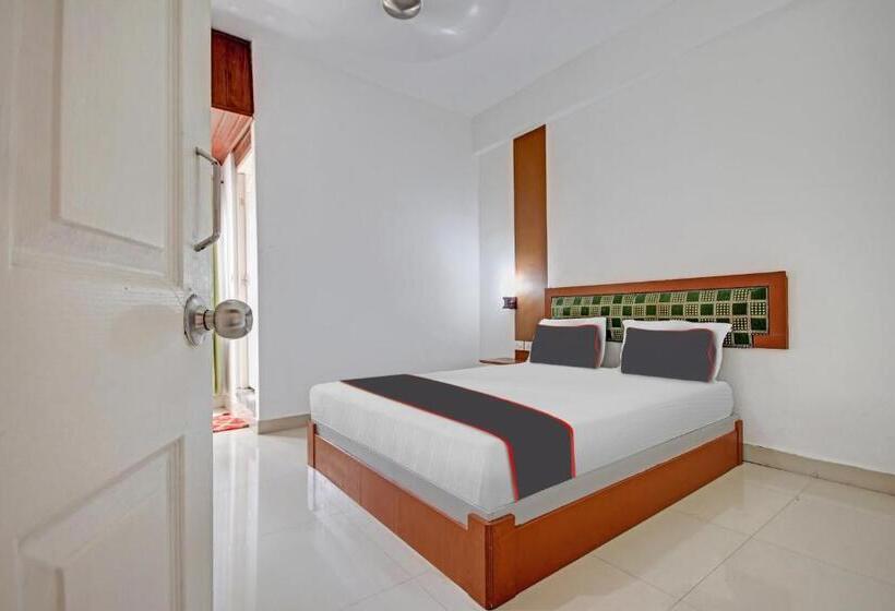 Номер Стандарт, Collection O 81198 Maqintosh Hotel Thekkady