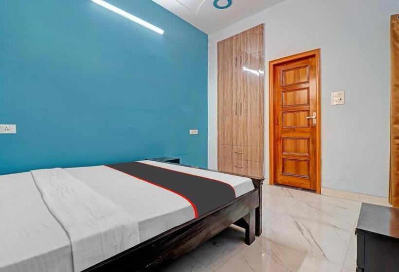 Трехместный Номер Классика, Oyo Flagship 81227 North Star Homestay
