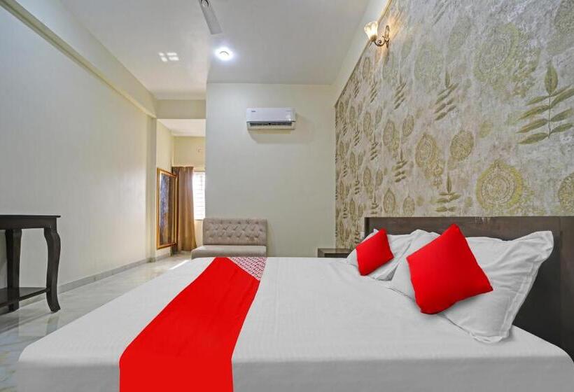 三人经典房间, Oyo Flagship Hotel Sanskar Palace