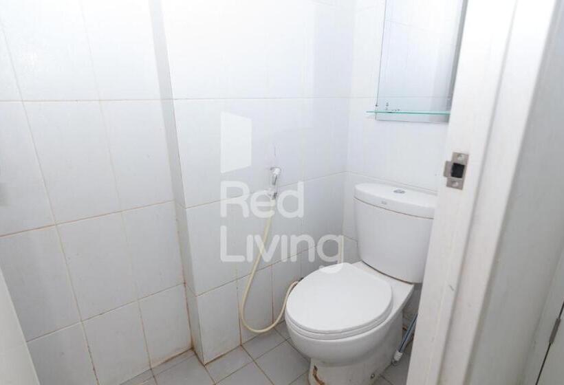 Студия Deluxe, Redliving Apartemen Grand Sentraland   At Properti Tower Pink