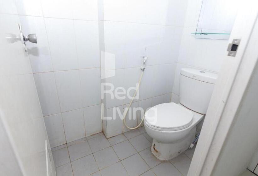 Студия Deluxe, Redliving Apartemen Grand Sentraland   At Properti Tower Pink