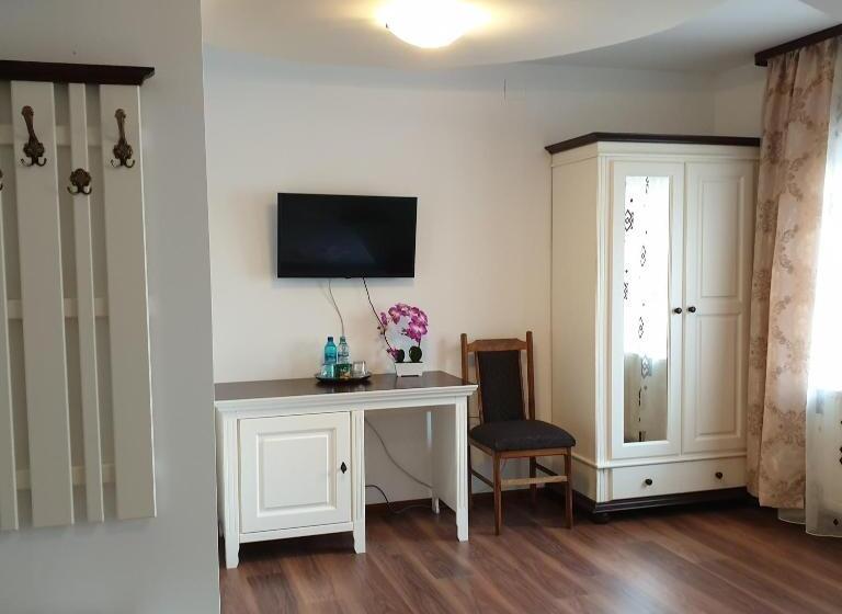 Номер Стандарт с Балконом, Casa Poenaru