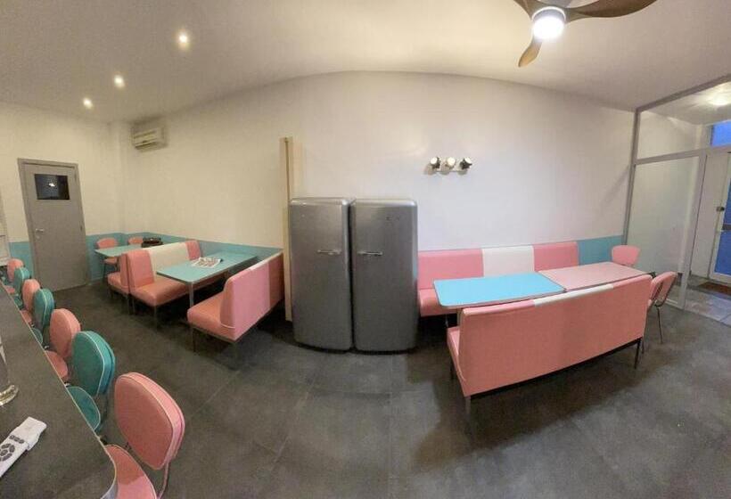 Номер Стандарт, Le Village D Ezra