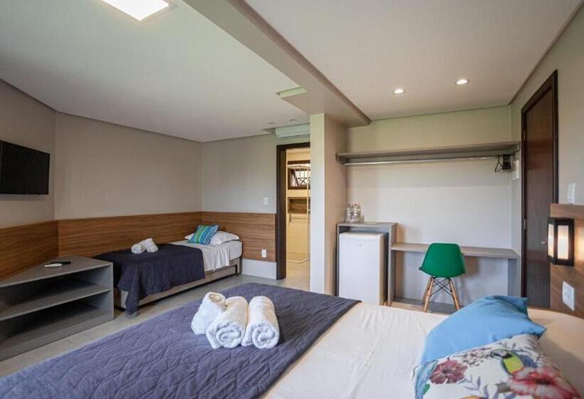 디럭스 트리플 룸, Parador Casa Da Praia