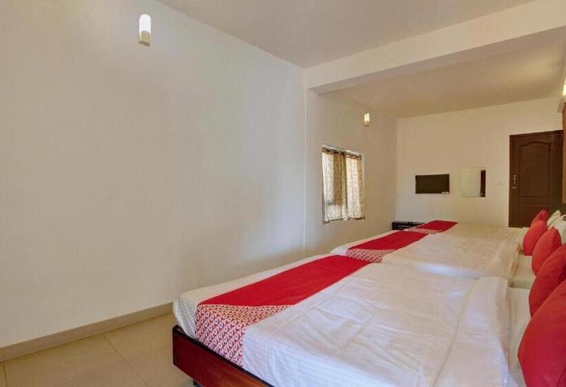 Трехместный Номер Классика, Flagship Ooty Residency
