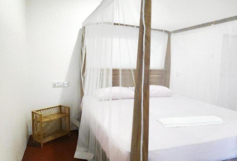 Номер Deluxe, Cinnamon House