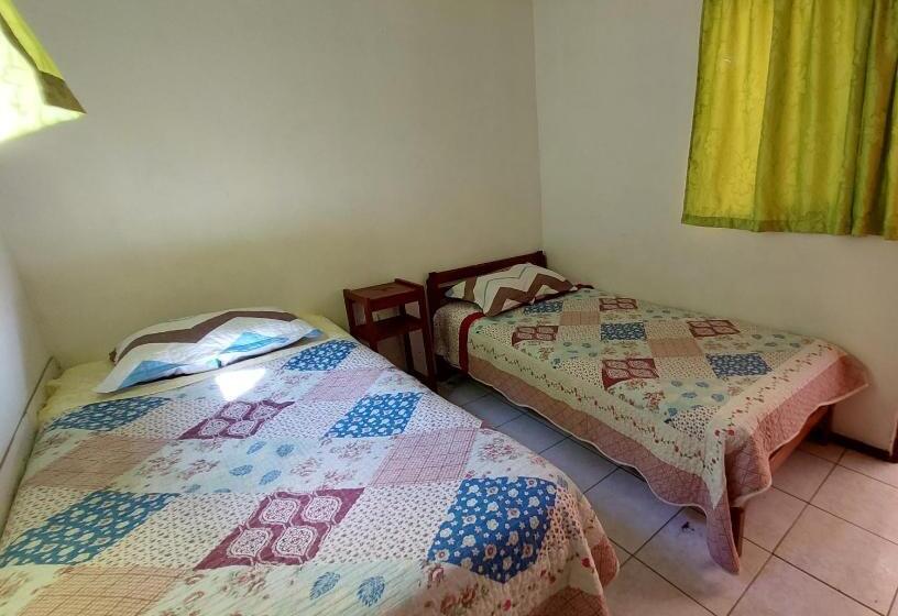 חדר סטנדרט חדר אמבטיה משותף, Hostal Venecia