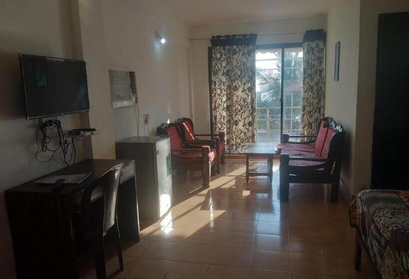 Family Suite, Saritas Guest House   Bogmalo Beach