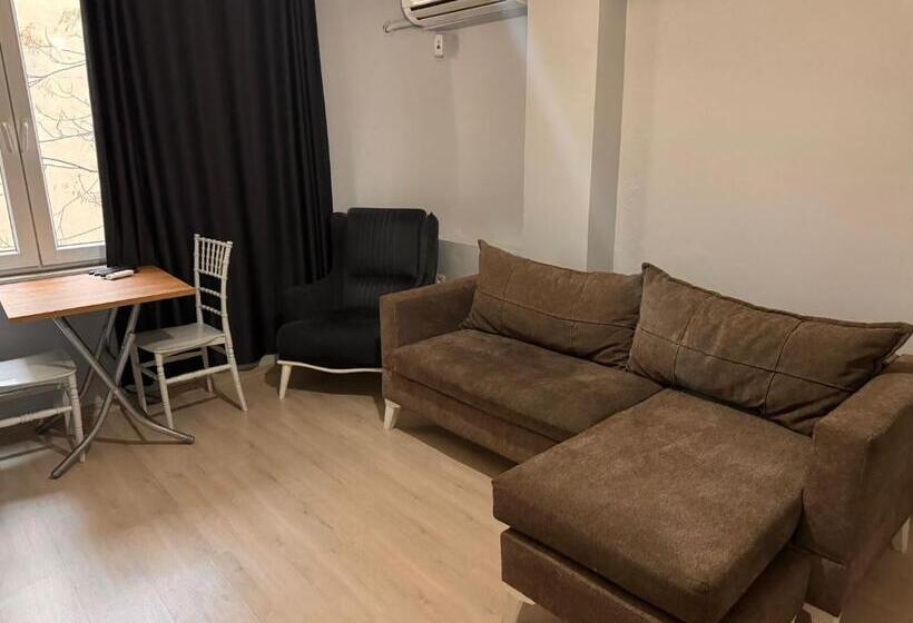 家庭间, Foryou Sui̇t Otel
