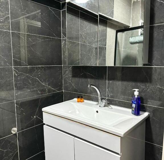 家庭间, Foryou Sui̇t Otel