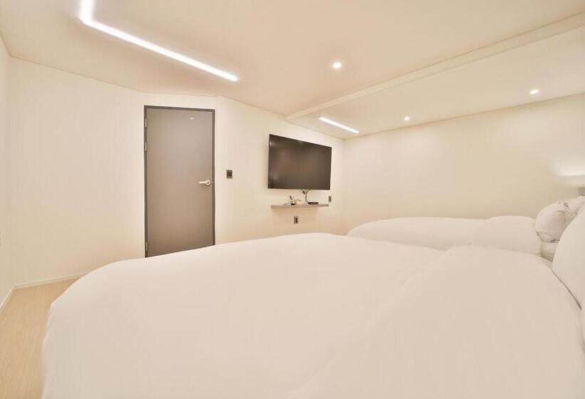 سوییت لوکس, Green B Hotel Busan Seomyeon