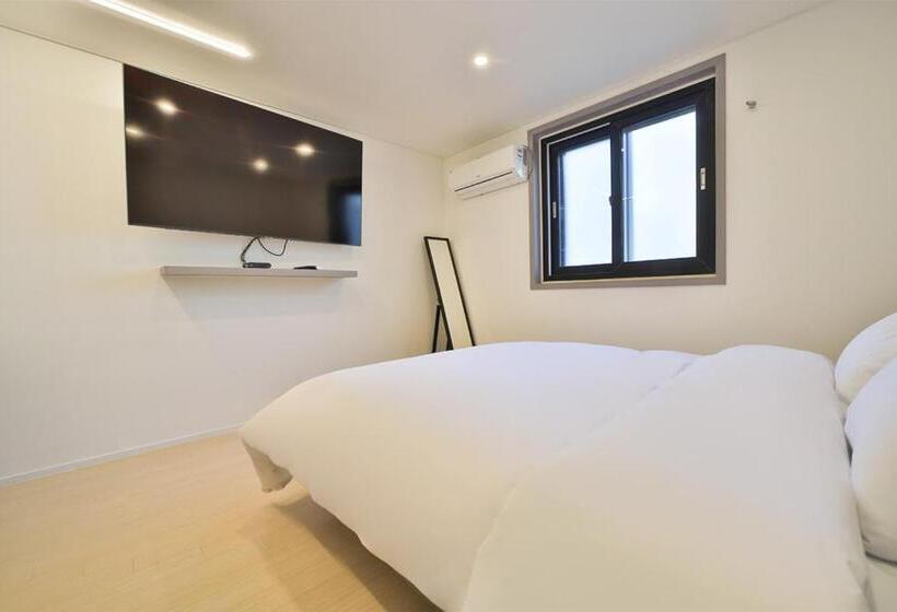 سوییت سوپریور, Green B Hotel Busan Seomyeon