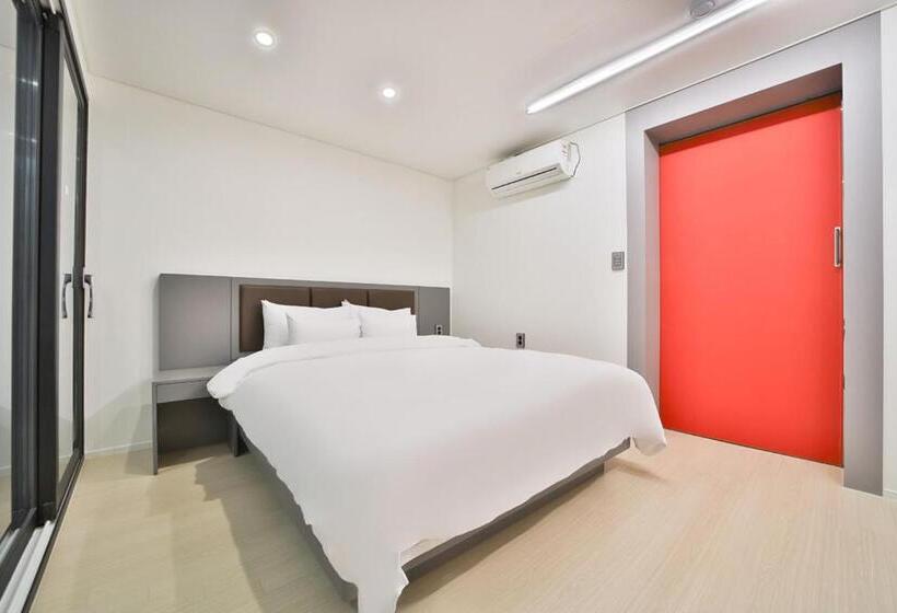 سوییت سوپریور, Green B Hotel Busan Seomyeon