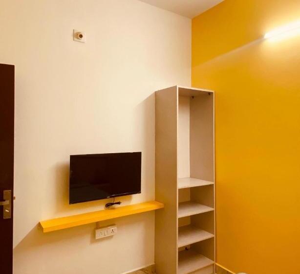 스탠다드 룸, Twinn Waves Calicut