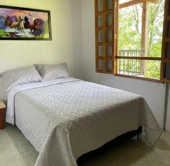 스탠다드 룸, Xplora Hostel