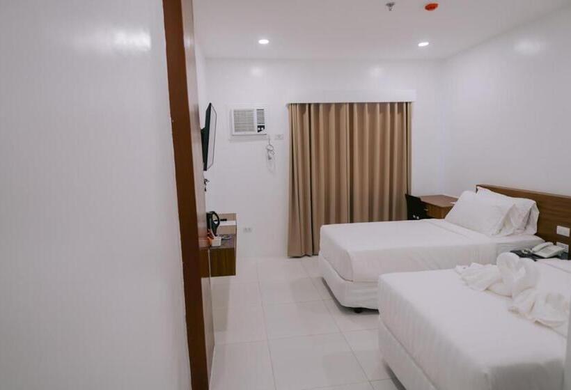 Номер Deluxe, Cris Inn Tagum