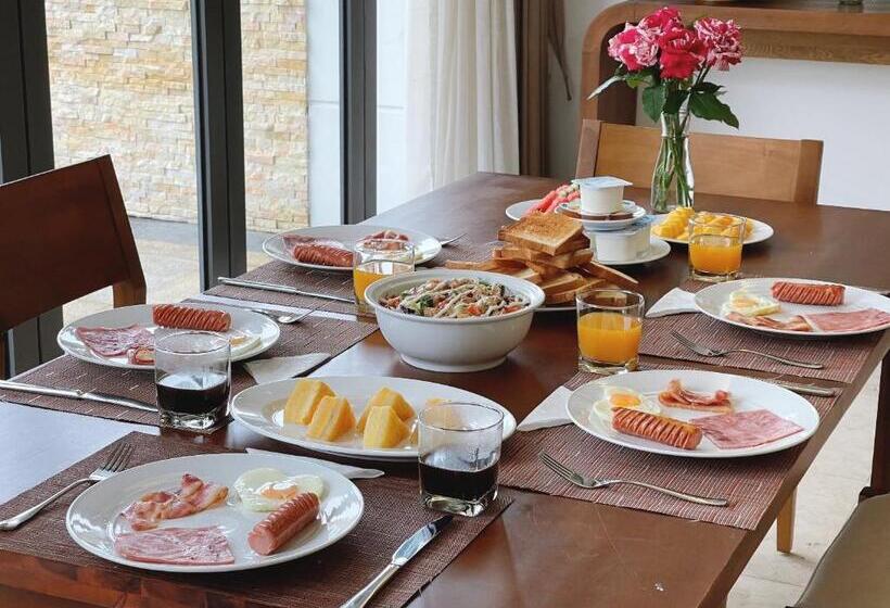 ویلای 3 خوابه, Blue Sky & Villas Beach Resort
