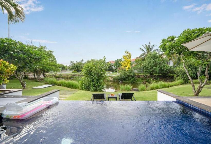ویلای 2 خوابه, Blue Sky & Villas Beach Resort
