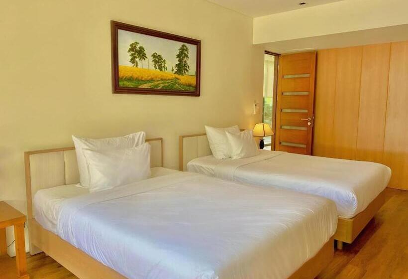 ویلای 3 خوابه, Blue Sky & Villas Beach Resort