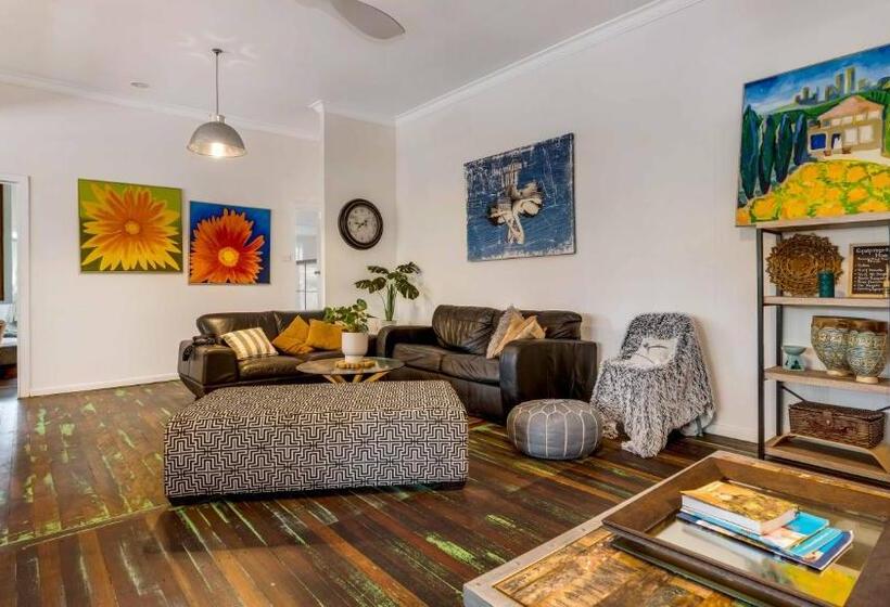 Семейный Номер Совместный Санузел, Brunswick Riverfront Guest House