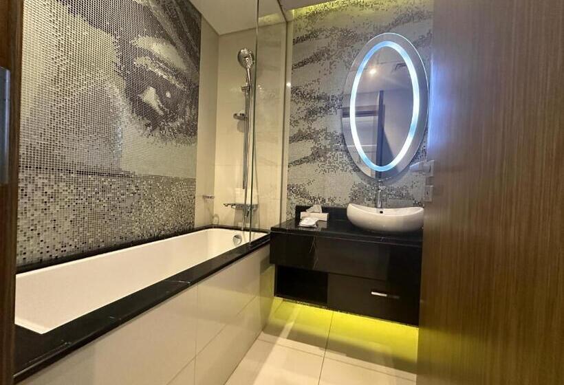 Люкс Superior, Damac Towers Riyadh