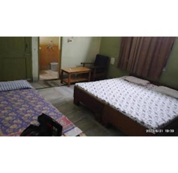 اتاق استاندارد سه نفره, Roxy Inn,cuttack